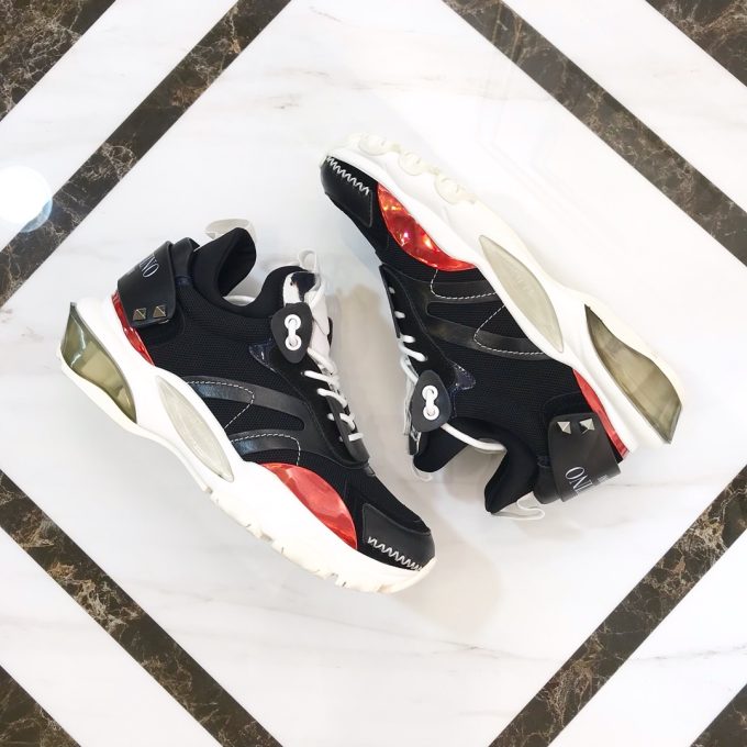 【 Valentino 】