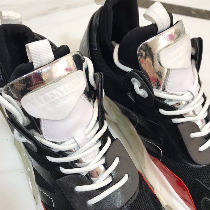 【 Valentino 】