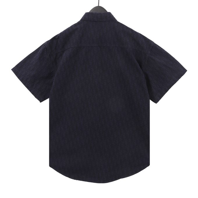 Navy blue jacquard lapel denim shirt with short sleeves