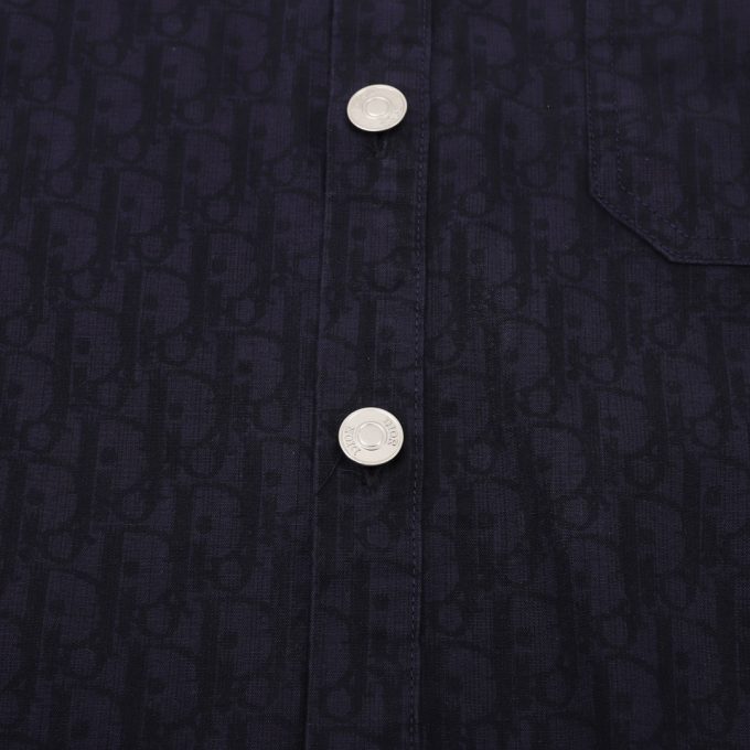 Navy blue jacquard lapel denim shirt with short sleeves