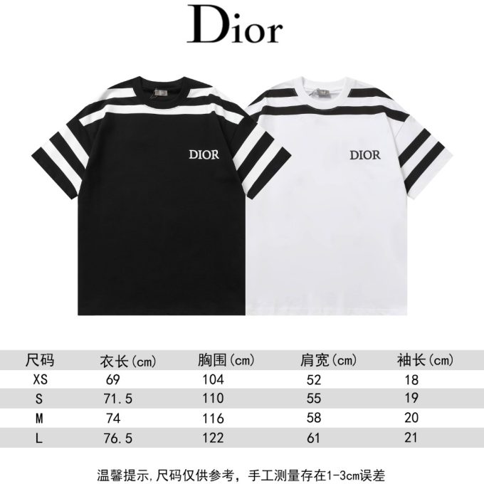 New round-neck short-sleeved T-shirt