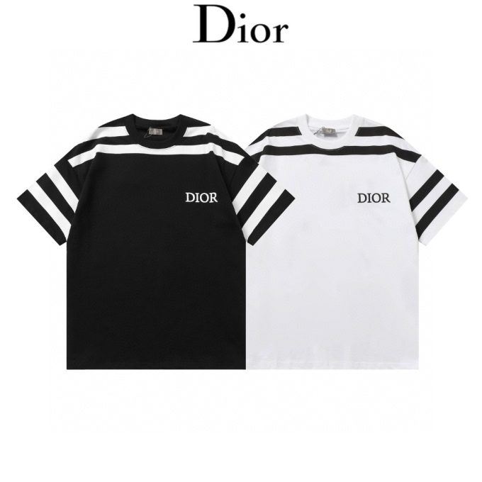 New round-neck short-sleeved T-shirt