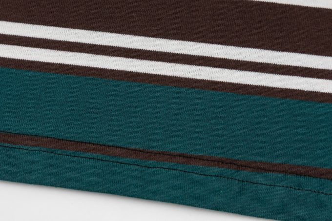 Color-blocking short-sleeved T-shirt