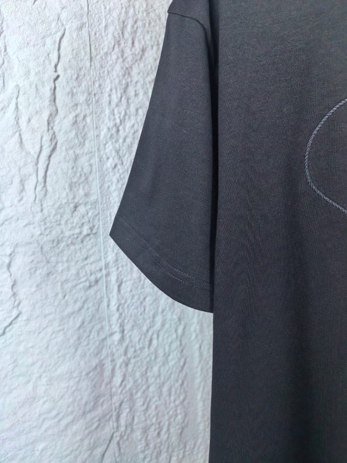 Embroidered short sleeves