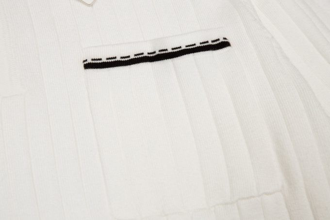 Knitted elastic lapel T-shirt