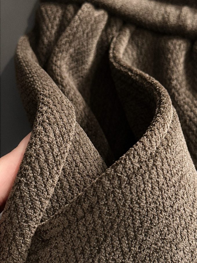 Elastic band casual pants