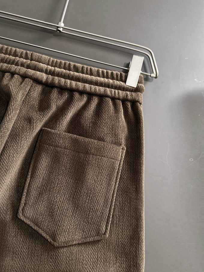 Elastic band casual pants