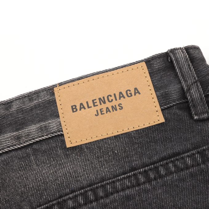 Graffiti cola printed washed jeans