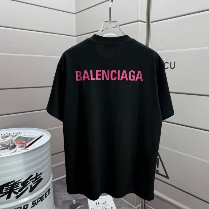 New short-sleeved T-shirts in Paris