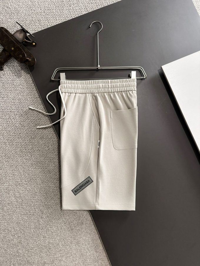 Balenciaga's new elastic casual shorts