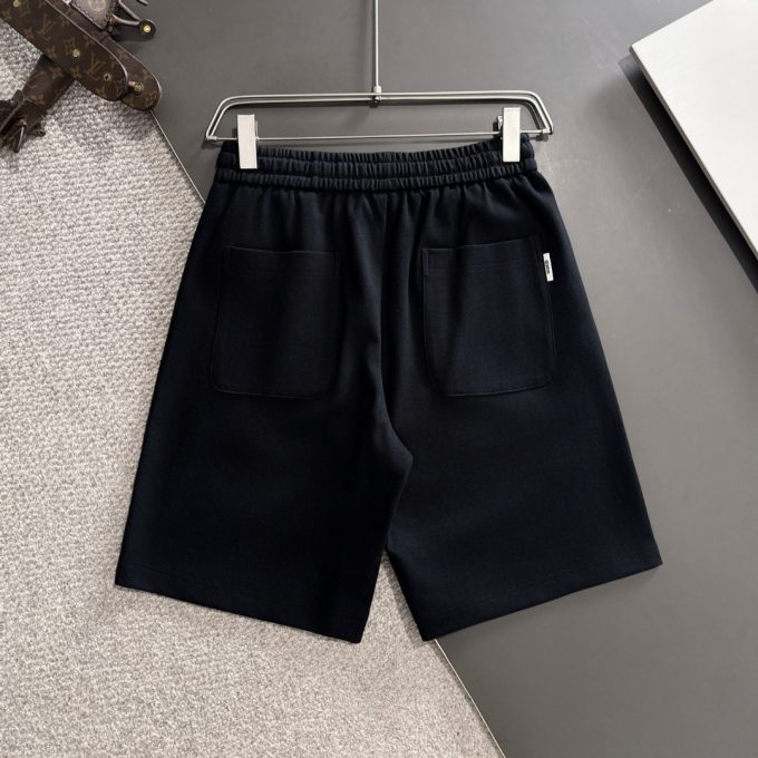Balenciaga's new elastic casual shorts