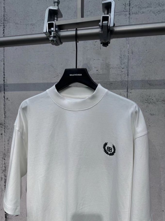 Balenciaga black and white short-sleeved
