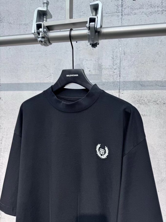Balenciaga black and white short-sleeved