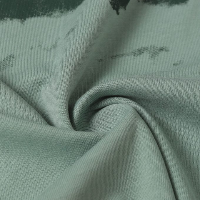 Balenciaga's white ink graffiti short-sleeved shirt is worn out