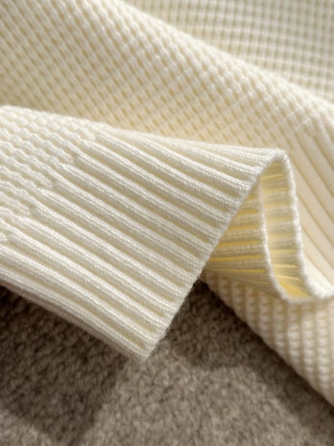 The latest round-neck sweater from Hermes