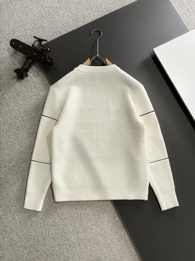 The latest round-neck sweater from Hermes