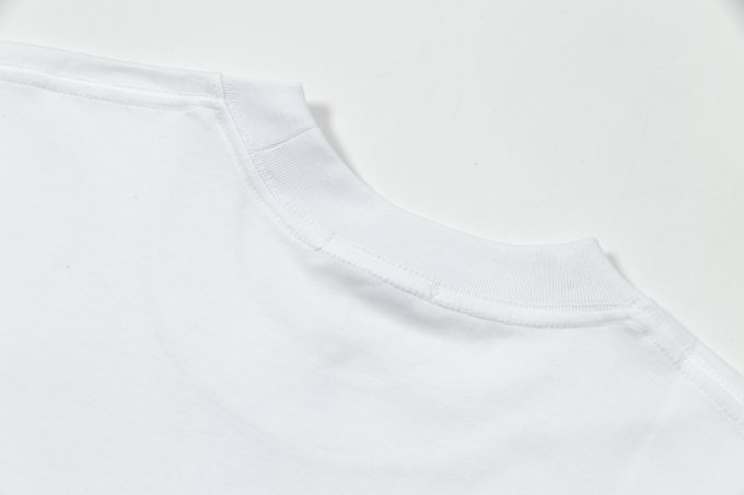 Dior round neck and short sleeves