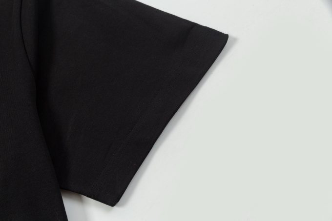 Dior round neck and short sleeves
