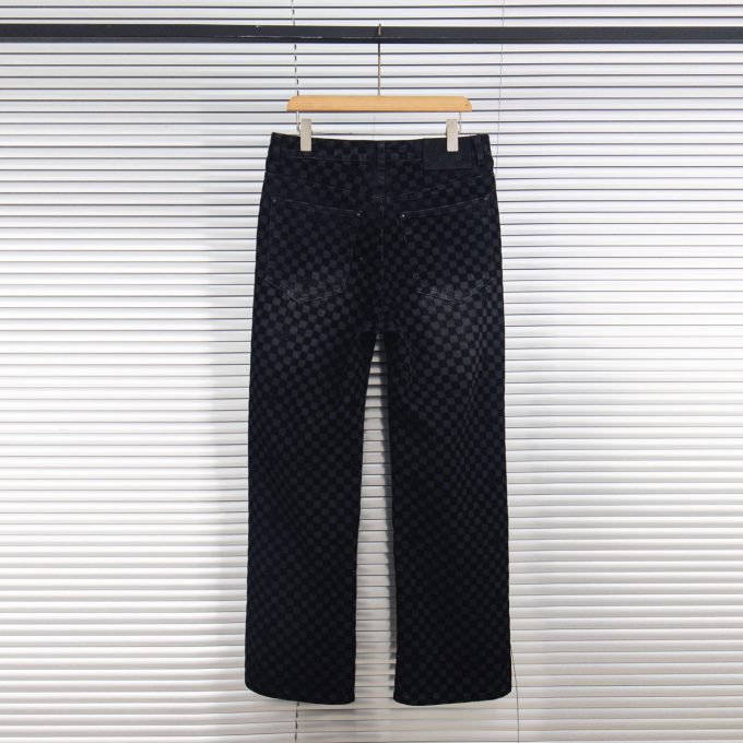 LV Louis Vuitton's 2025 new checkered flocked jeans