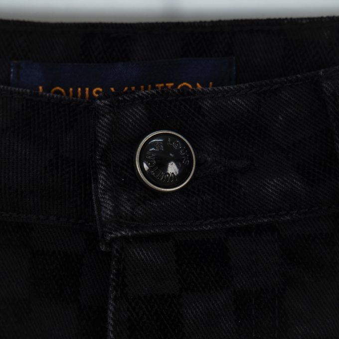 LV Louis Vuitton's 2025 new checkered flocked jeans