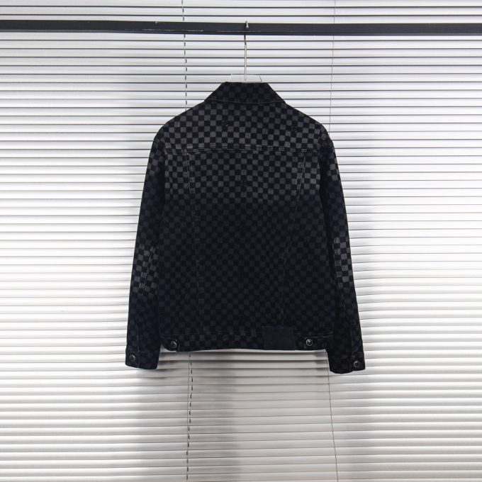Louis Vuitton's 2025 new checkered flocked denim jacket