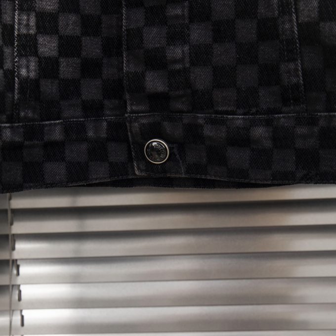 Louis Vuitton's 2025 new checkered flocked denim jacket