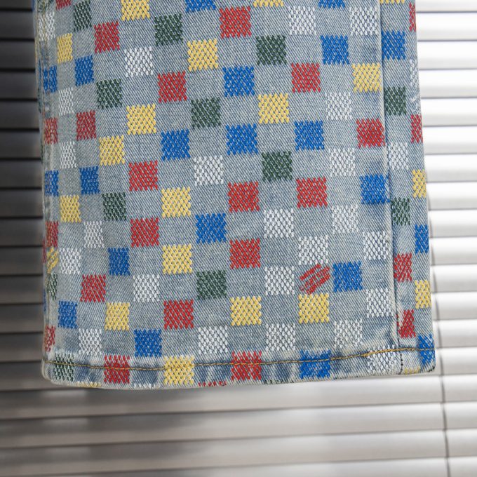 LV Louis Vuitton's 2025 new model of colorful checked jeans