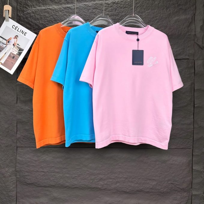 Louis' new embroidered letter short-sleeved shirt