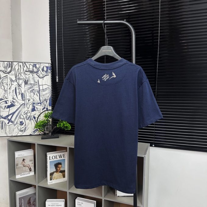 New Louis Vuitton short sleeves with letter embroidery