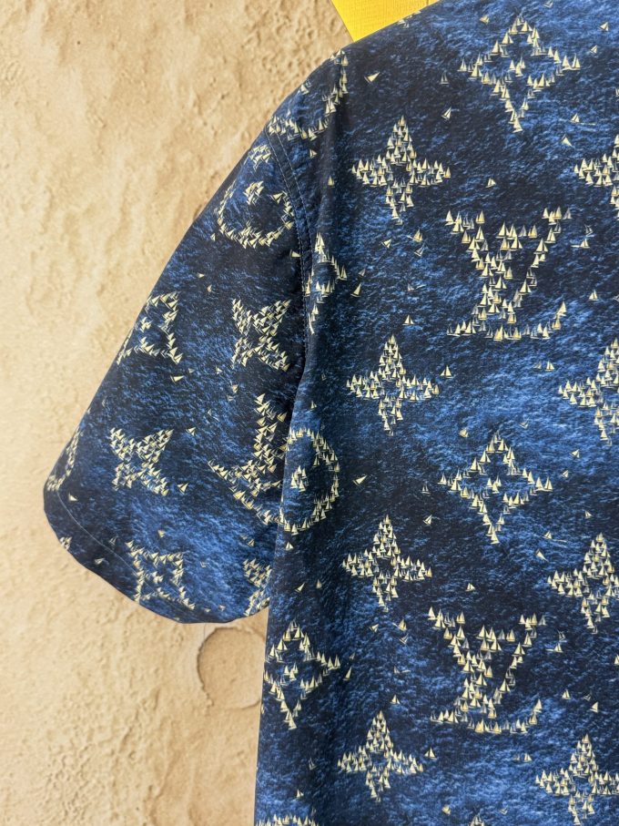 Louis lettered short-sleeved shirt