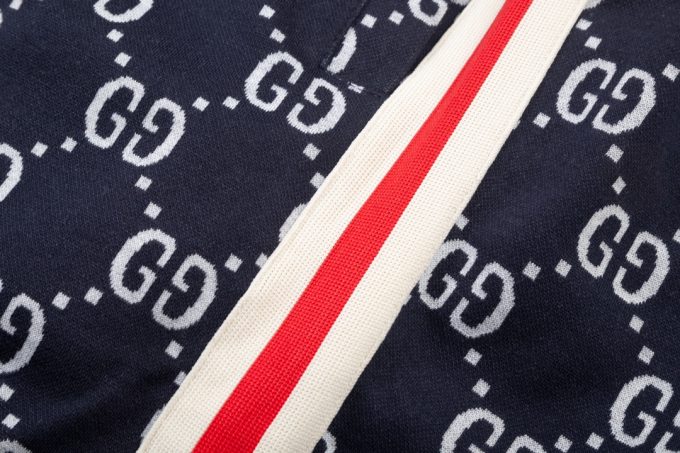 Gucci letter capri pants