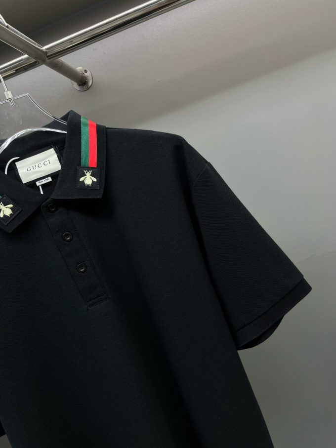 Gucci's new Polo shirt with a pointed collar and bee webbing
