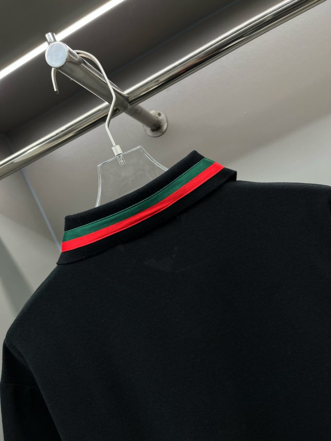 Gucci's new Polo shirt with a pointed collar and bee webbing