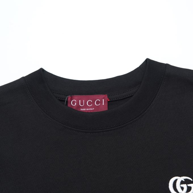 Gucci's official website's new Logo letter embroidered short sleeve