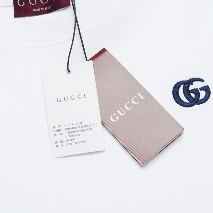 Gucci's official website's new Logo letter embroidered short sleeve