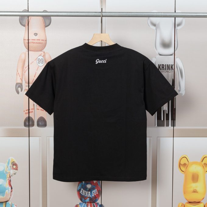 Gucci short-sleeved T-shirt with letter print embroidery and diamond embossing