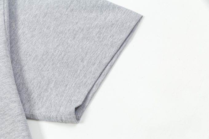 Gucci short-sleeved T-shirt with letter print embroidery and diamond embossing