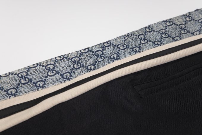 Gucci's new snake-patterned shorts