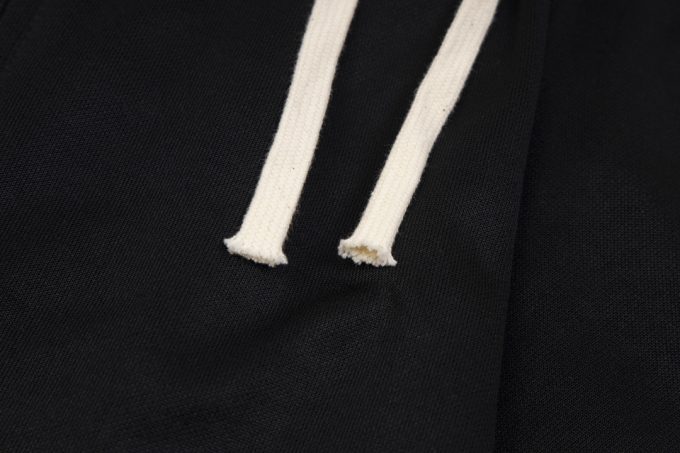 Gucci's new snake-patterned shorts