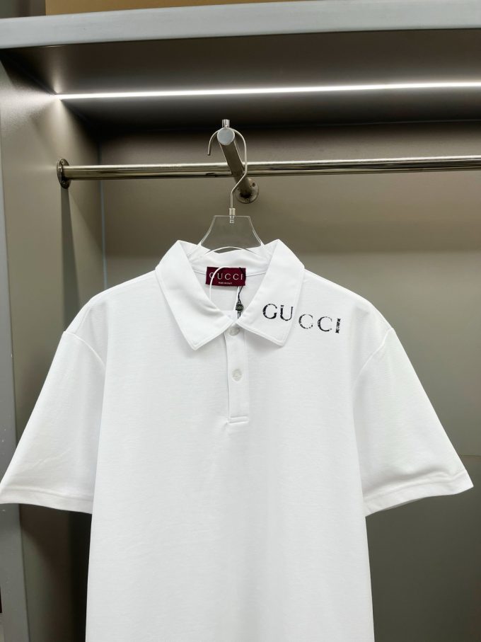Gucci's new Polo shirt with counterpoint print