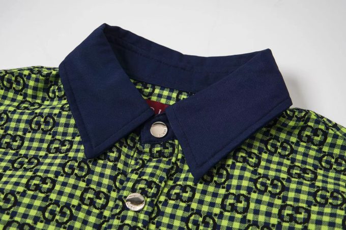 Gucci's new long-sleeved lapel shirt with fine check pattern