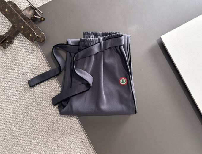 GUCCI's new haute couture elastic casual pants