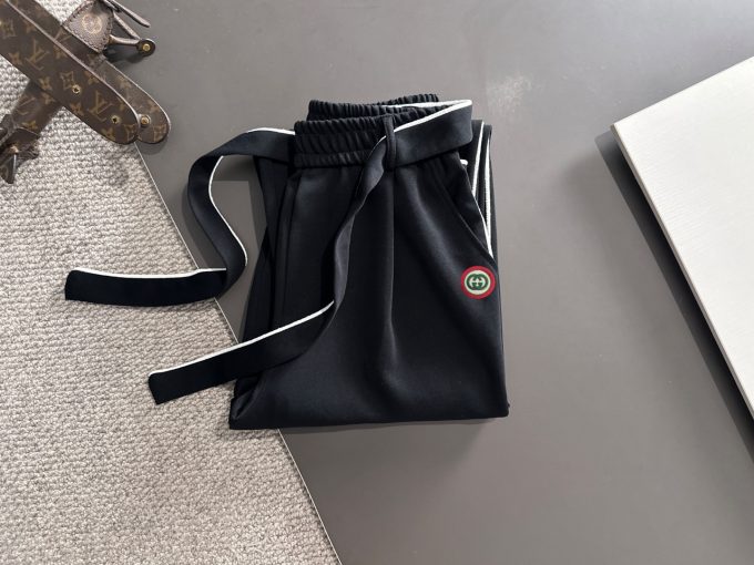 GUCCI's new haute couture elastic casual pants