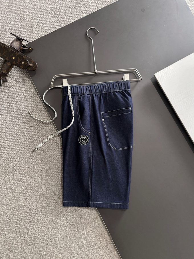 GUCCI's new loose denim shorts