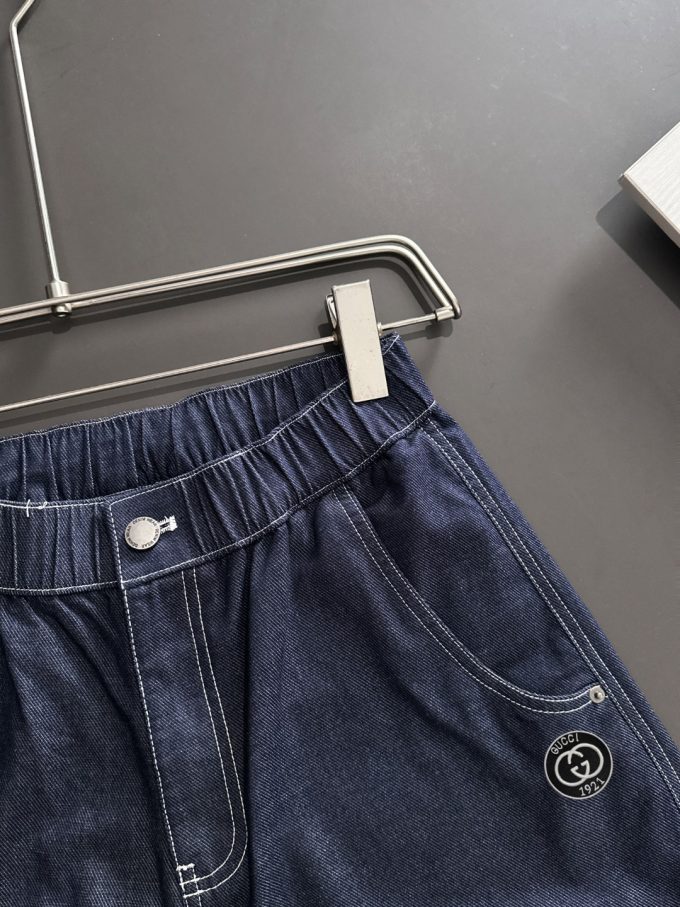 GUCCI's new loose denim shorts