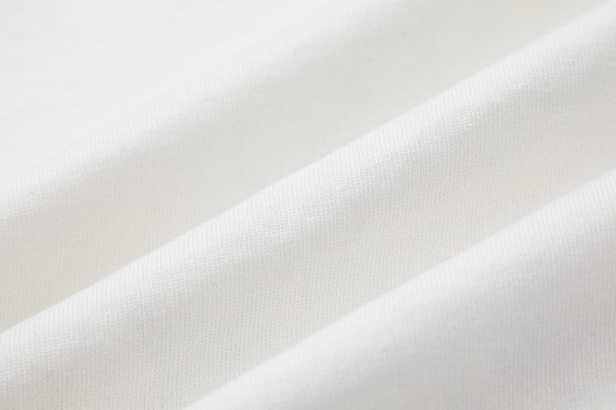 A short sleeve with ten thousand colorful embroidered stitches