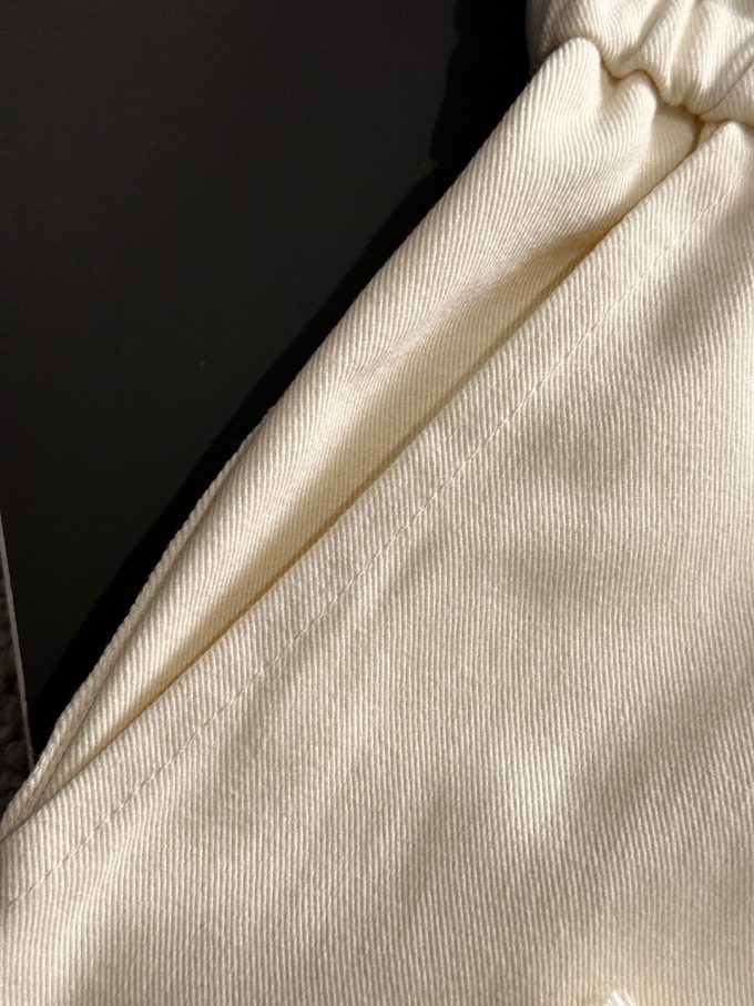GUCCI's new elastic casual pants