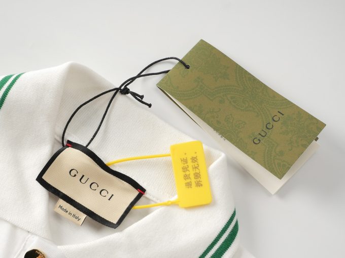 Gucci POLO shirt with a lapel and short sleeves