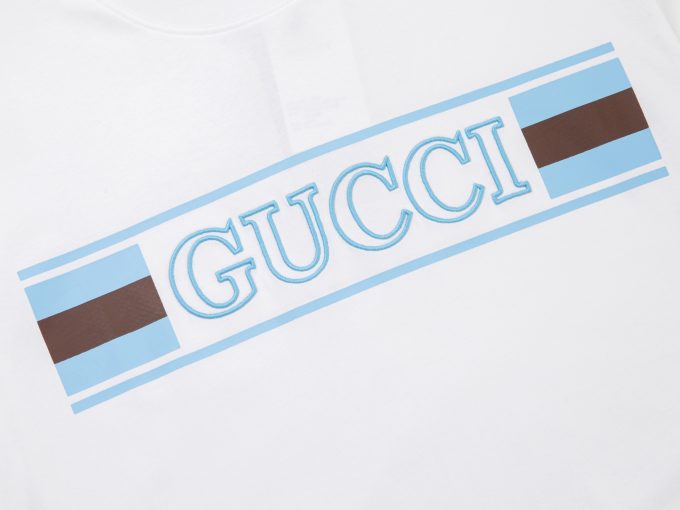 Gucci precisely embroidered and printed T-shirt