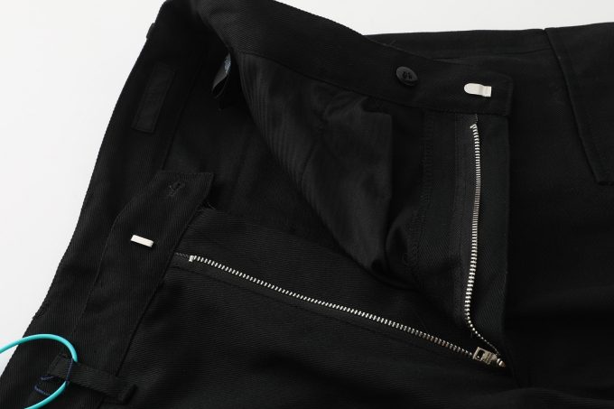 Prada SS25 solid-color cotton pocket casual shorts
